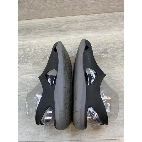 Crocs Swiftwater Sandals Women's 8 Black Gray Water Friendly Comfort Flats - Picture 5 of 10